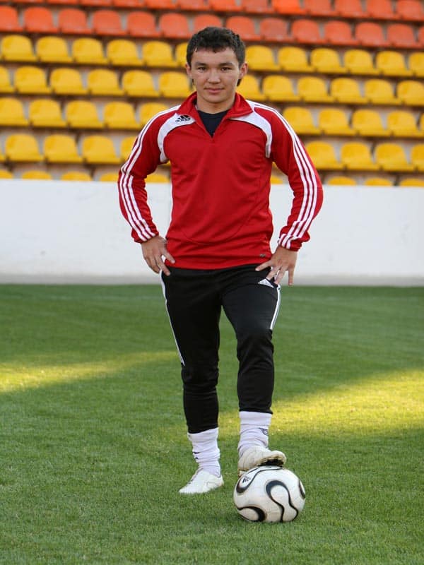 Паводок в Актюбинской области: защитный земляной вал не выдержал разлива реки Уил