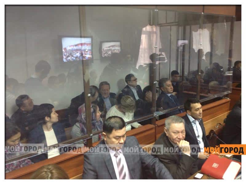 Футбольный турнир среди чиновников провели в одном из районов Алматы