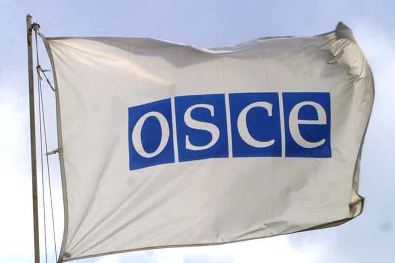 Как живут дачники вблизи известкового завода в Уральске