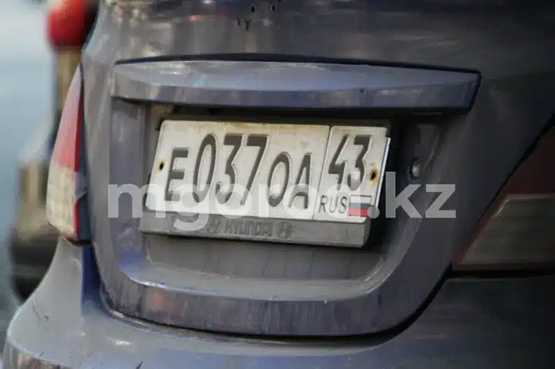 Десять дополнительных окон открыли для легализации иностранных авто в СпеЦОНе Уральска