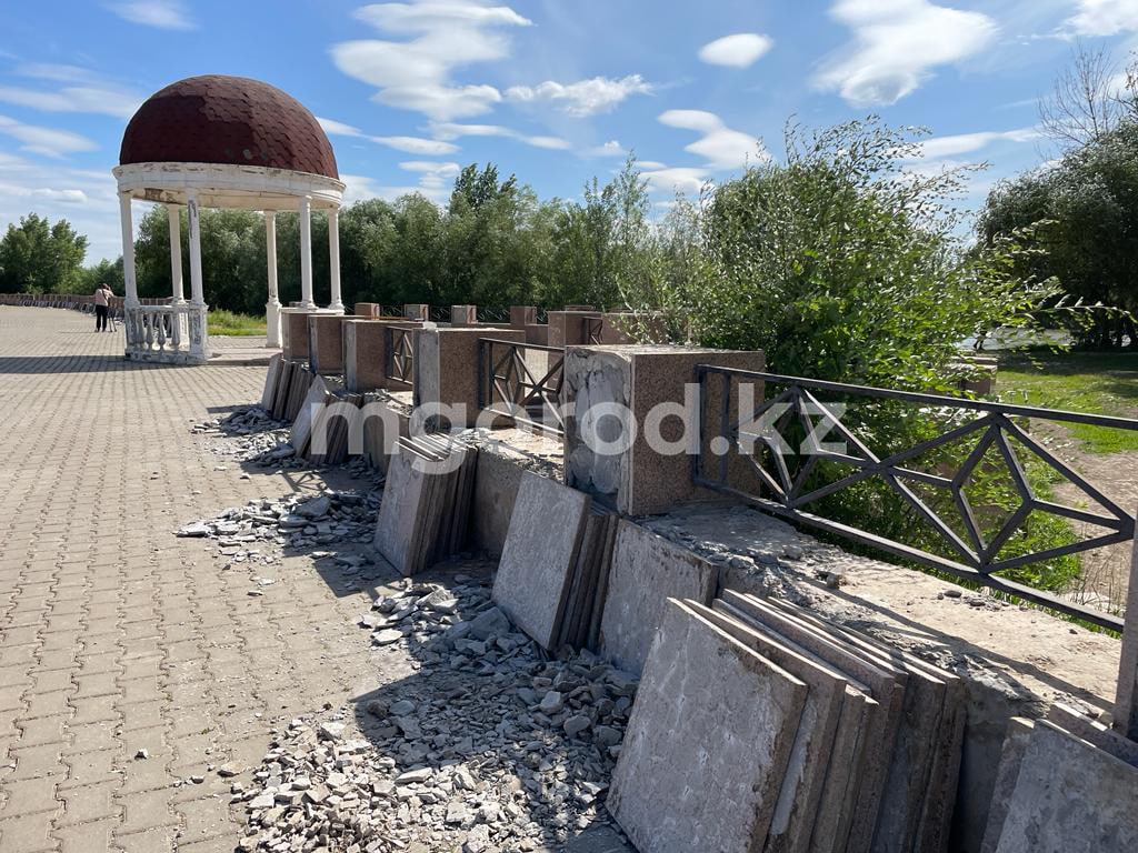 Набережную в Уральске решено не ремонтировать, а сразу реконструировать за млрд тенге