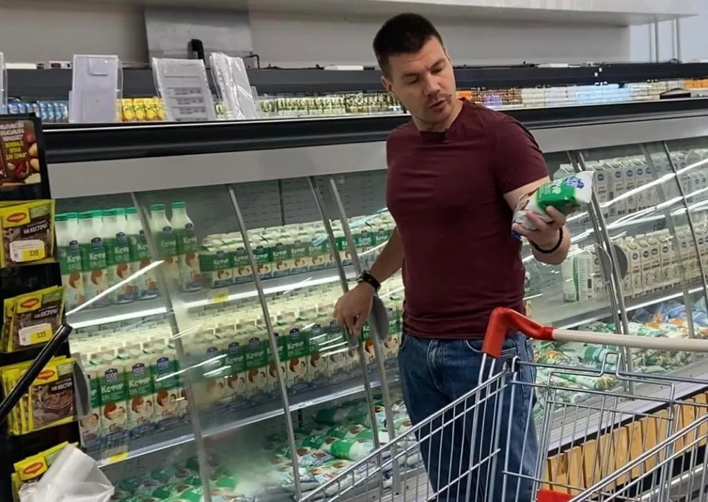 Казахстанский блогер на минимальную зарплату не смог прожить и две недели