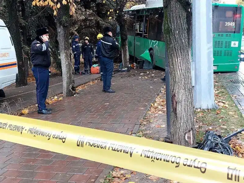 ДТП с автобусами в Алматы: суд вынес приговор по делу