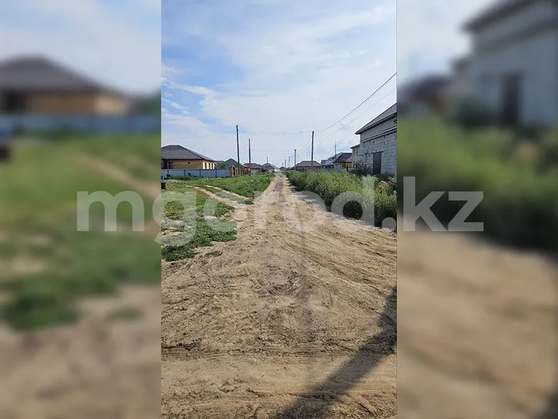 Целый посёлок вырос на участке, выделенном под ведение хозяйства близ Уральска