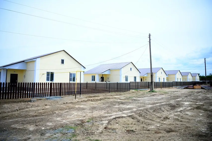 Новоселье после паводков: шесть семей в ЗКО получили ключи от новых домов