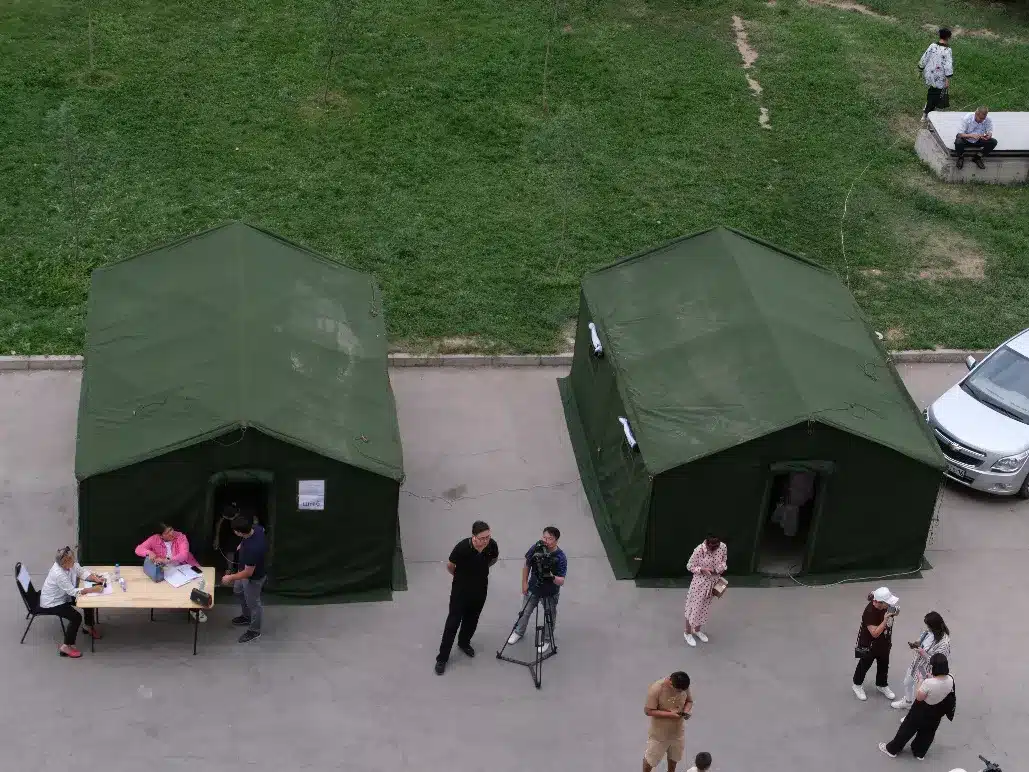 Пожар в Алматы: жители смогут заехать в свои квартиры до 20 сентября