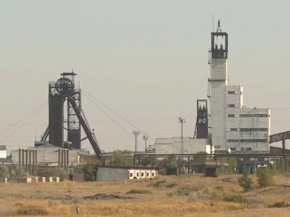 Угольная шахта горит в Карагандинской области