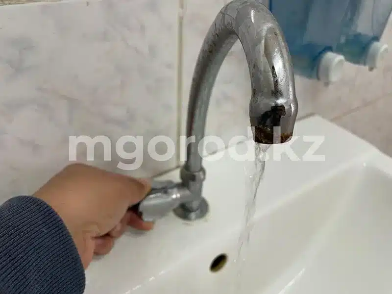 С 1 сентября жители Атырау будут больше платить за воду и канализацию