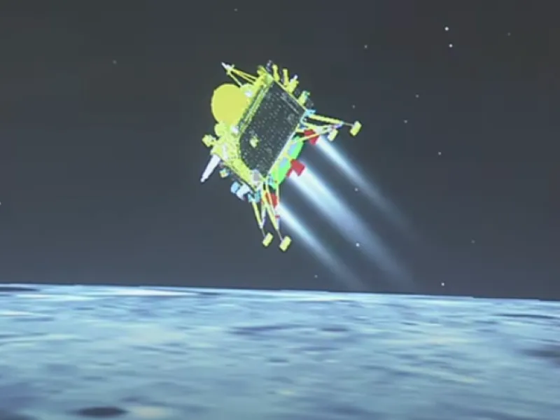 Индия первой в мире посадила аппарат на южном полюсе Луны