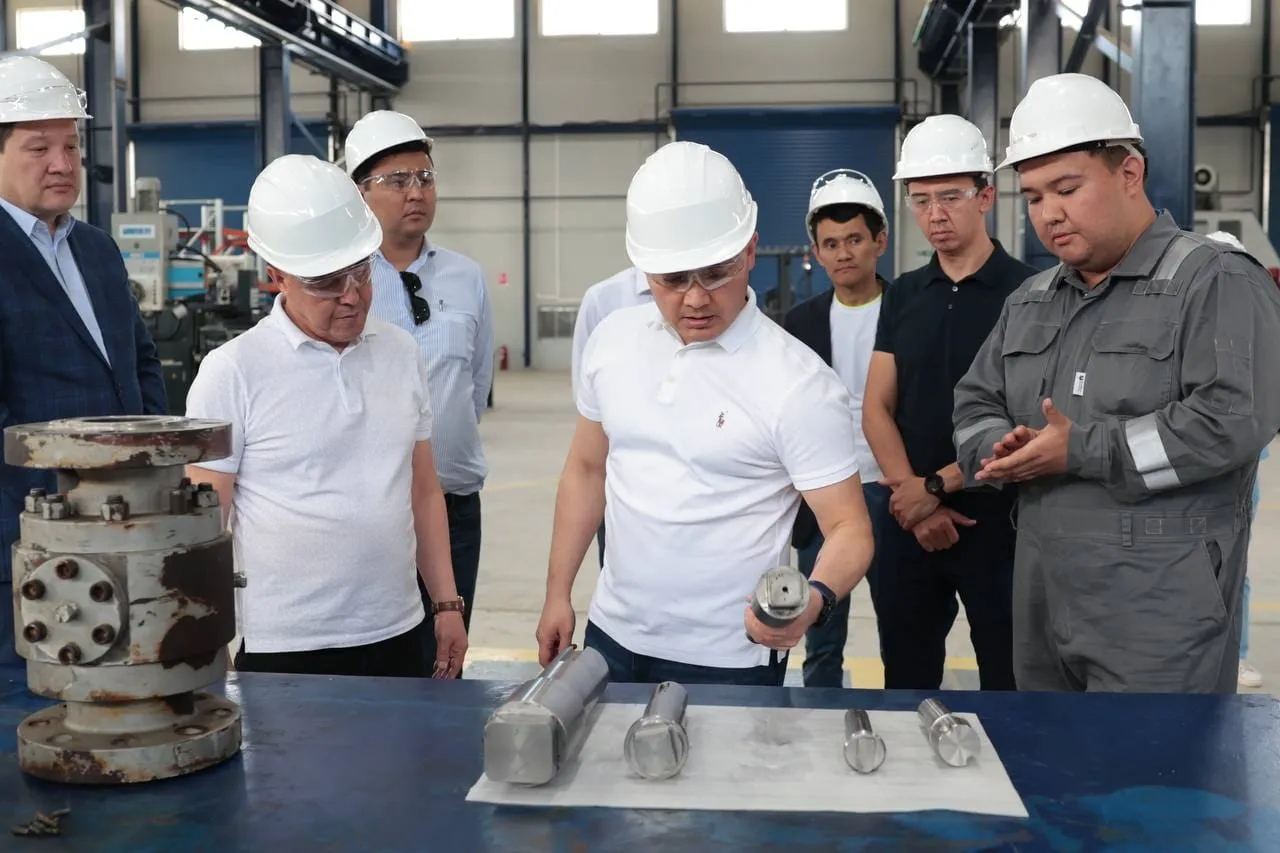 Министр национальной экономики посетил Бурлинский район