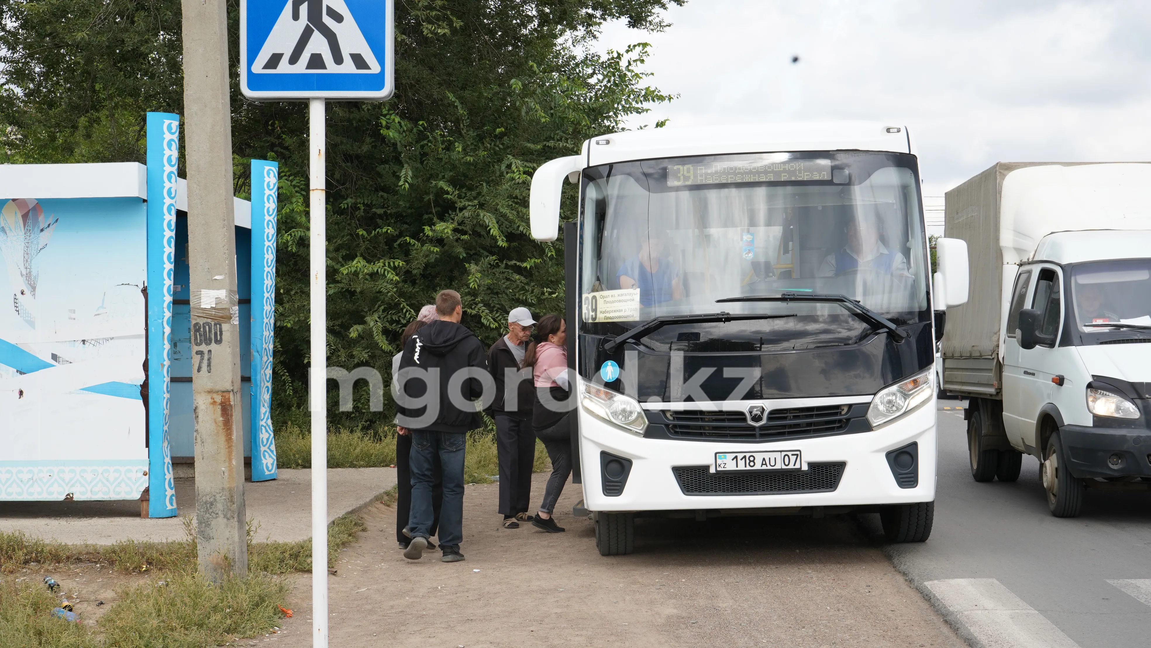 Автобусы маршрута №3 не будут заезжать в посёлок Уральска