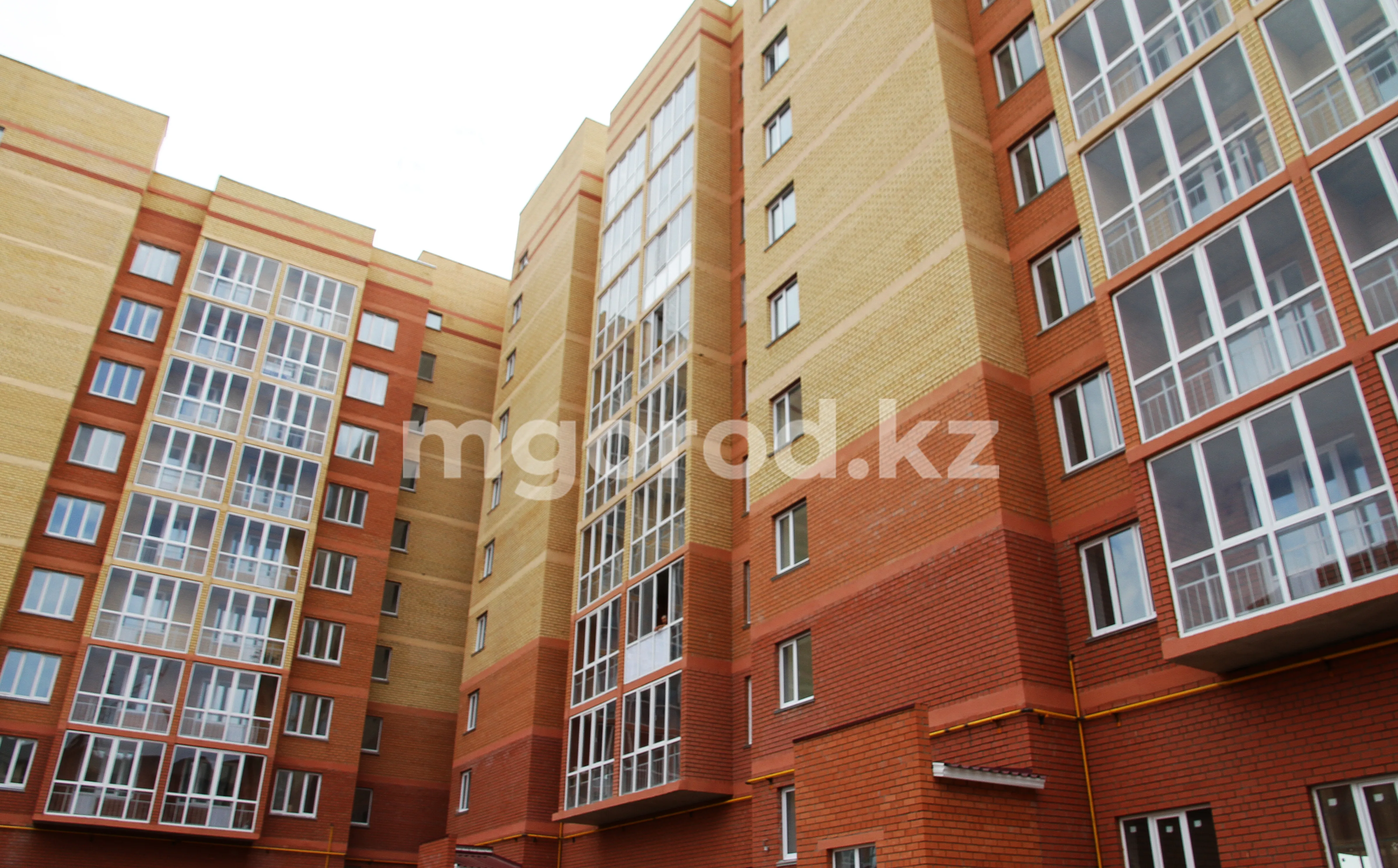 42 врача смогли купить квартиры по жилищной программе в Атырау