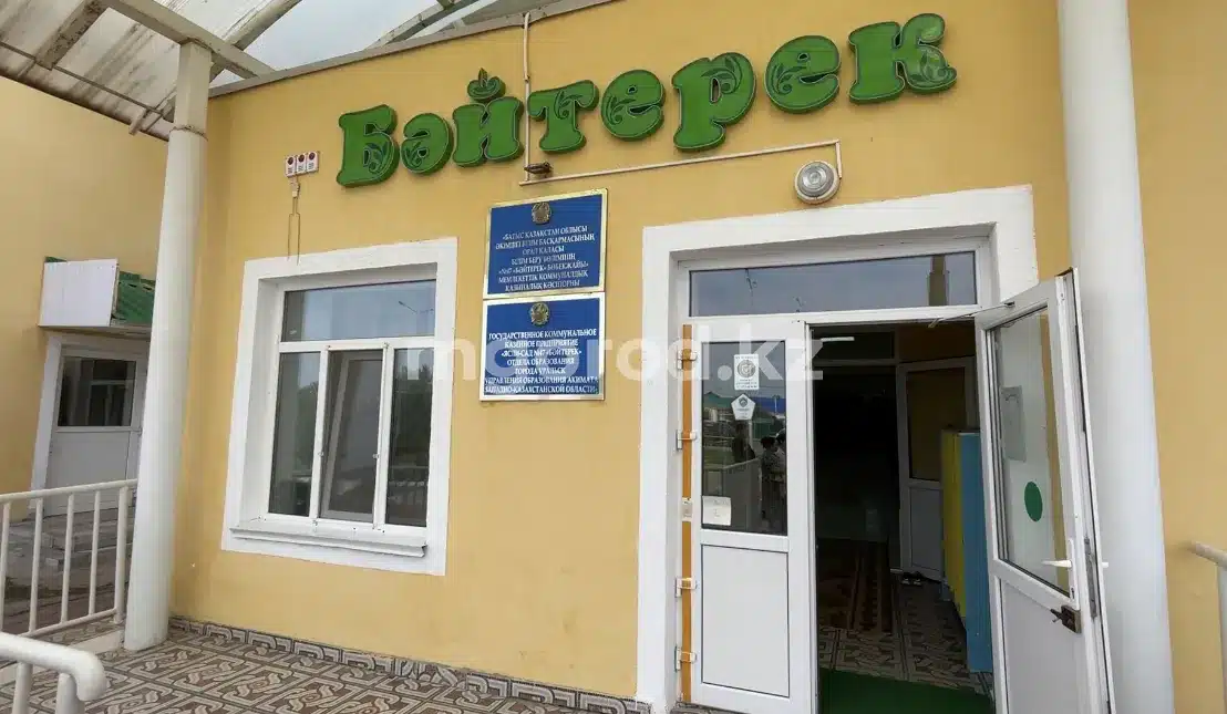 «Варили протухшее мясо»: заведующую детского сада уволили в Уральске