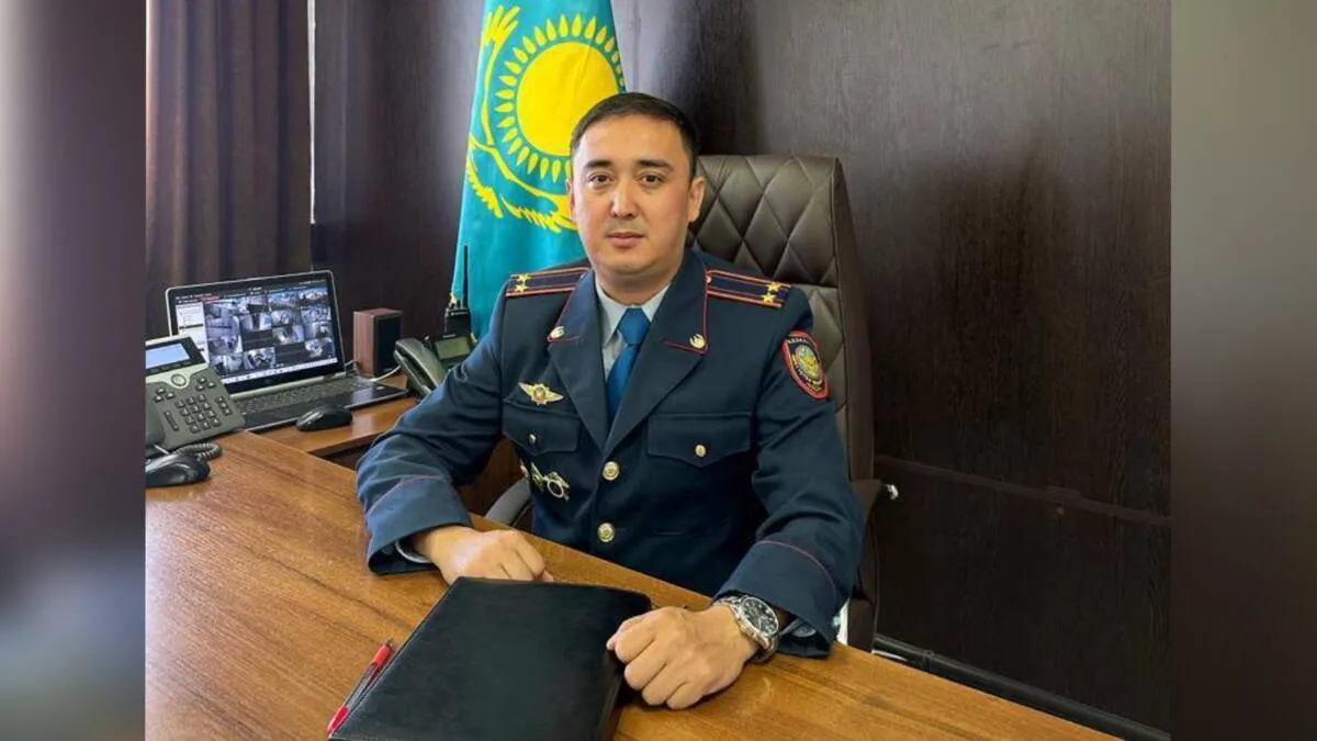 Полицейский Атырау рассказал, как спас упавшего в колодец ребёнка