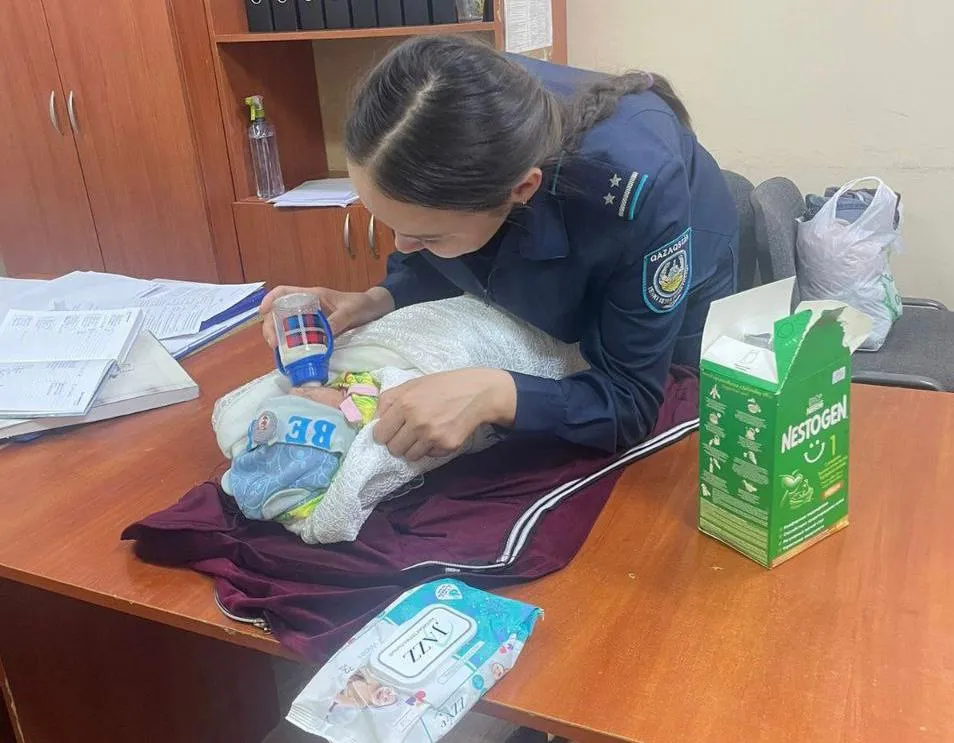 Женщина оставила новорождённого в кафе Актобе