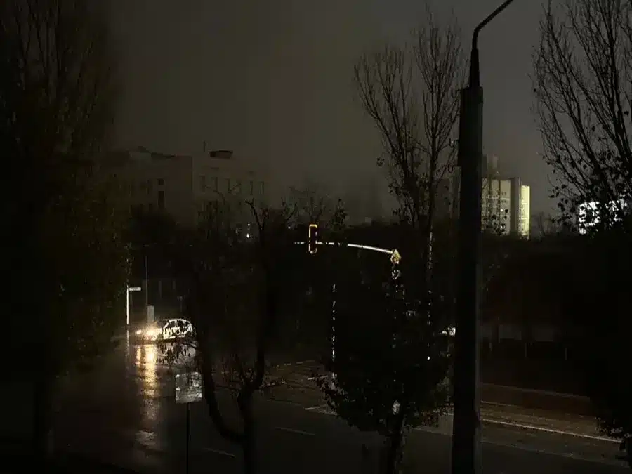 Без света и воды осталась ночью часть Астаны