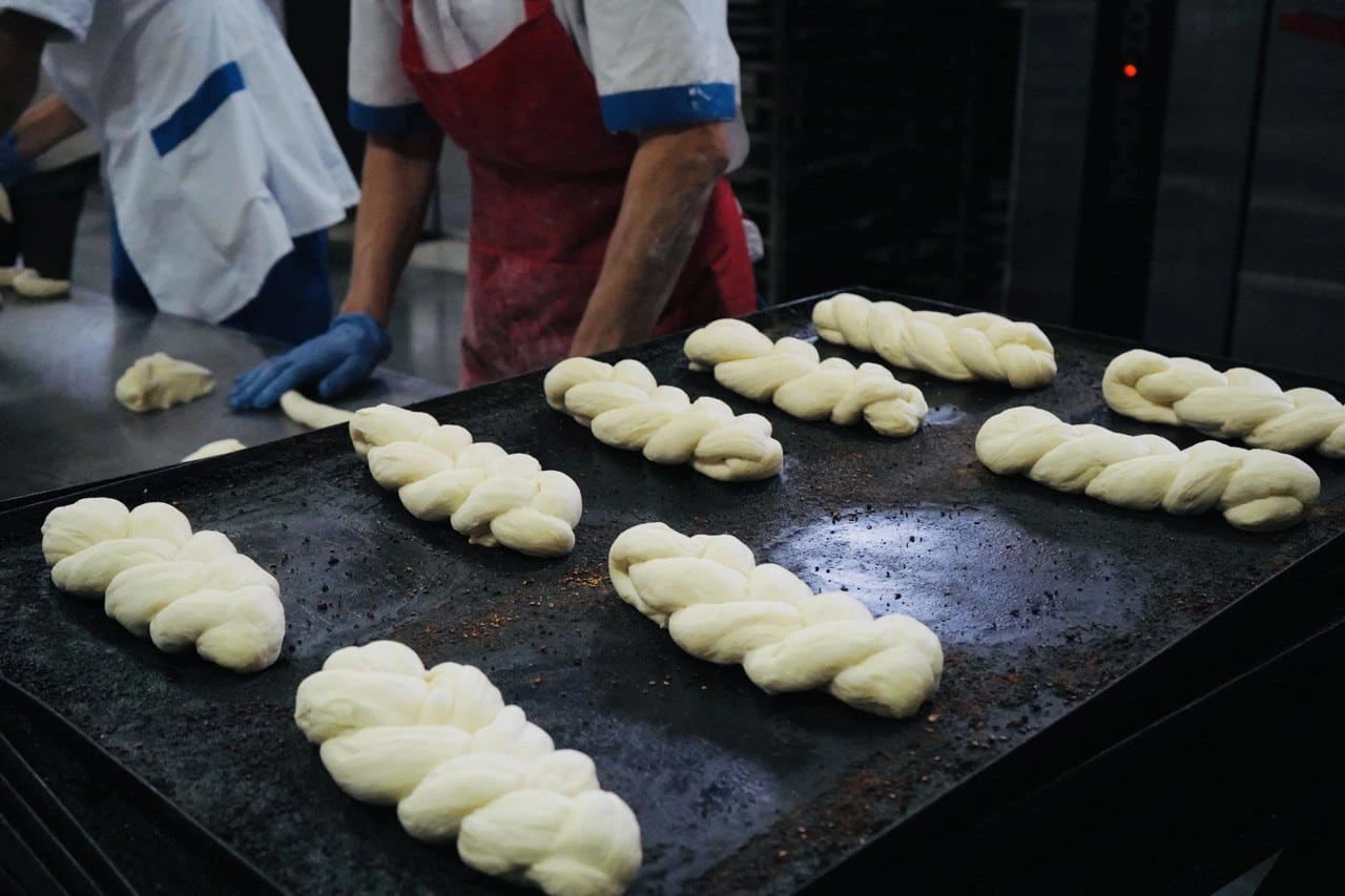 От свежих булок до нежных вафель: широкий выбор хлебной продукции предлагает уральцам «Хлебозавод №1»