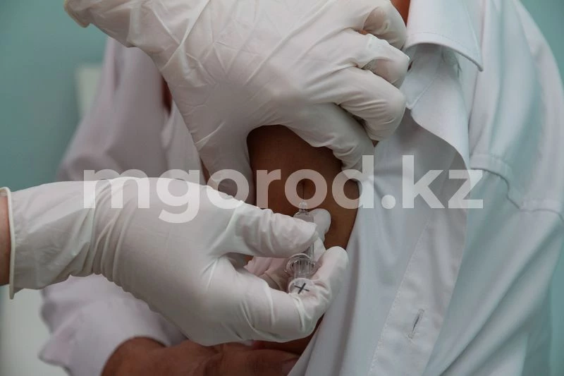 Дополнительную массовую вакцинацию против кори начали в Казахстане