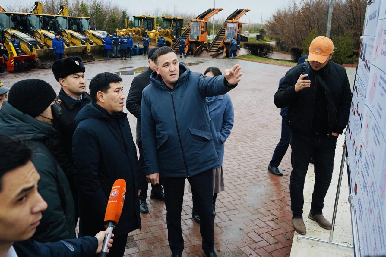 ТОО «Жайык Таза кала» подготовили технику к зиме в Уральске