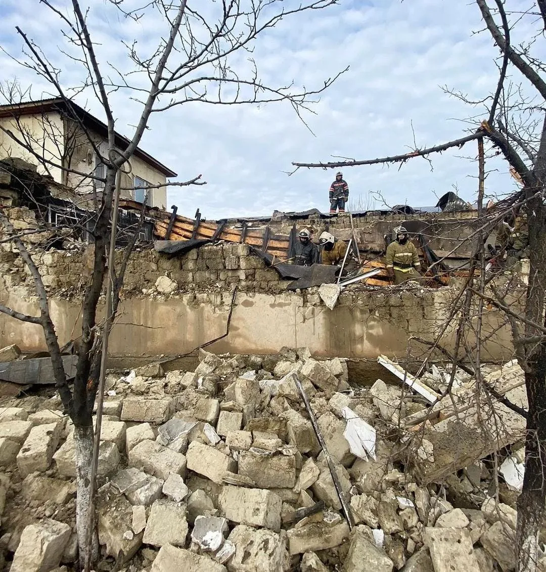 Пожар в Атырау: скончалась вторая пострадавшая