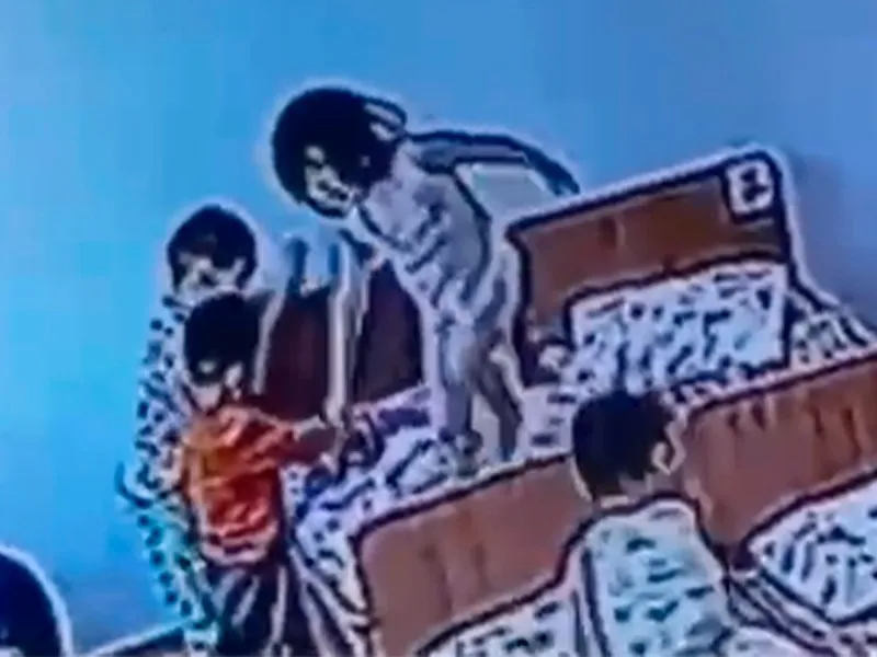 Стали известны подробности жестокого избиения ребенка в детсаду Атырау