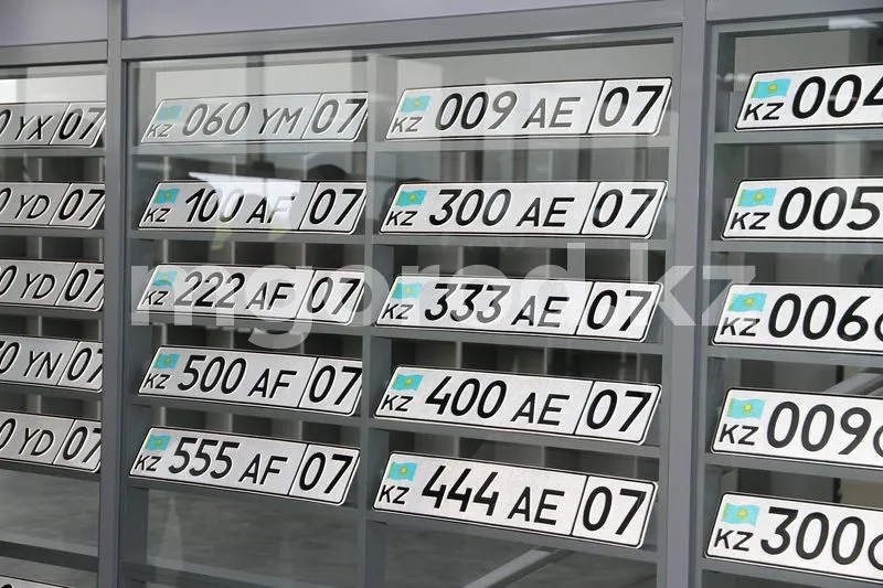 На 10 млрд тенге купили VIP-номера казахстанцы