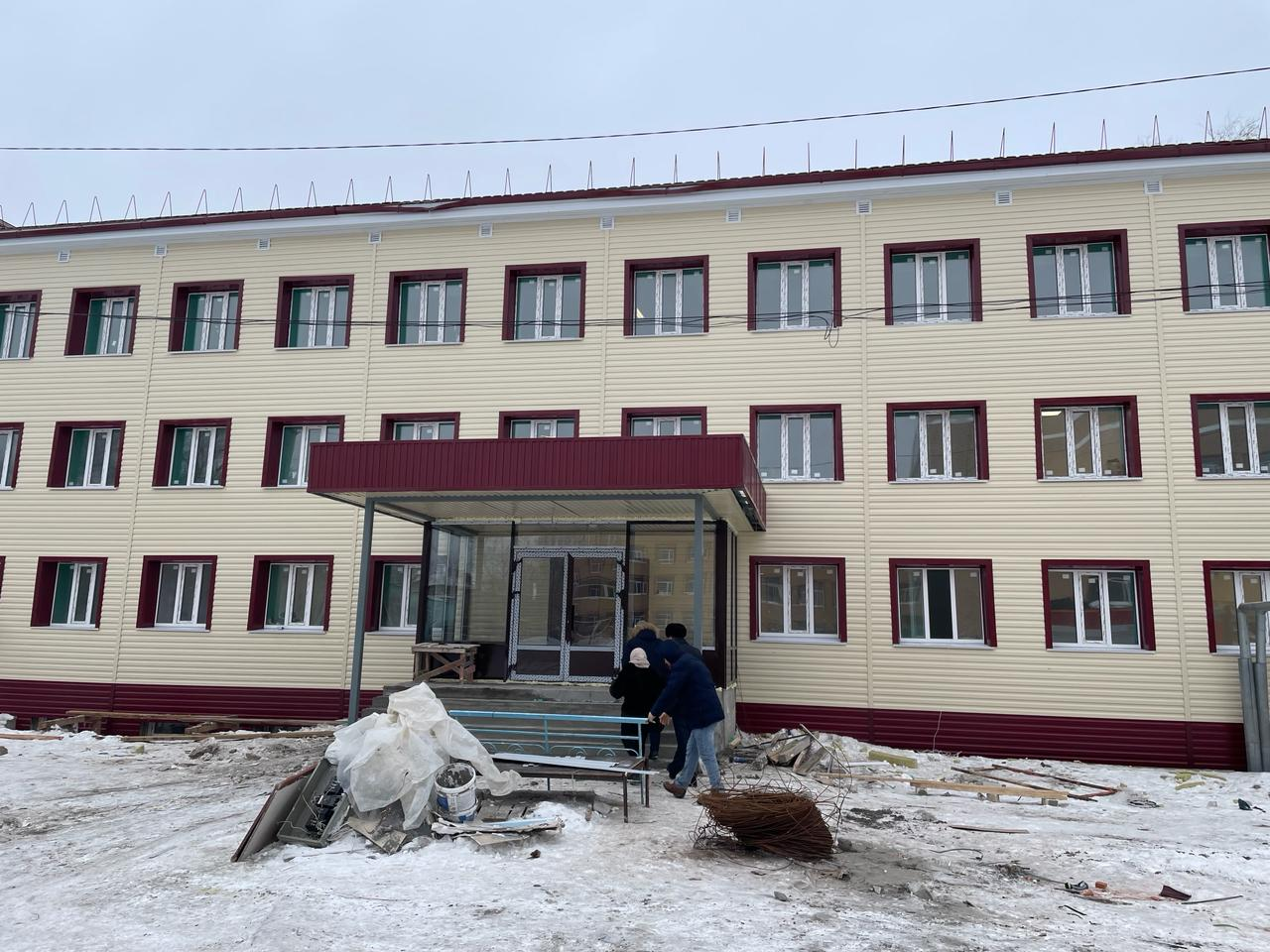 Воспитанников дома юношества в Уральске беспокоит затянувшийся ремонт