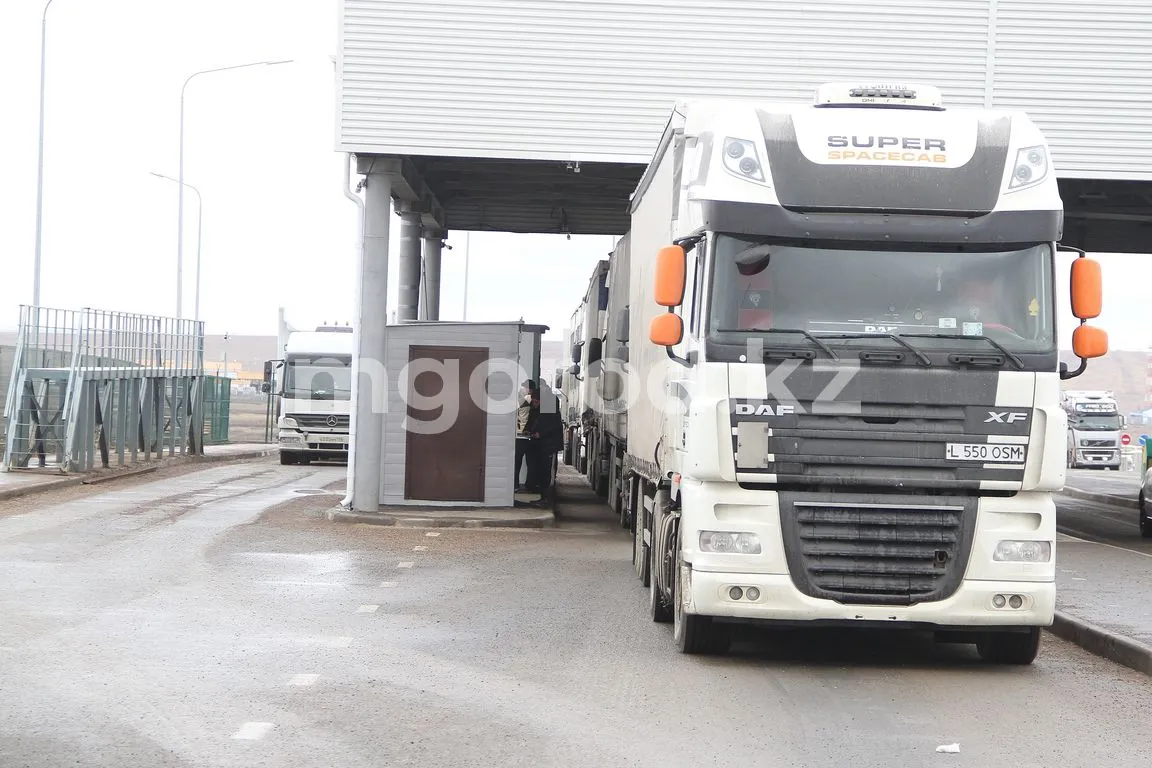 Биометрия при въезде в Россию: на пункте пропуска &quot;Сырым&quot; могут возникнуть заторы