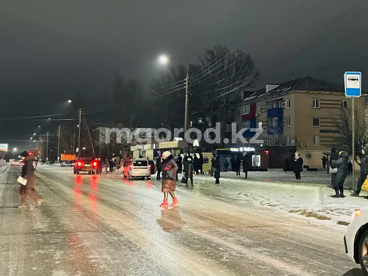 В Уральске общественный транспорт начнёт ездить только с 11:00
