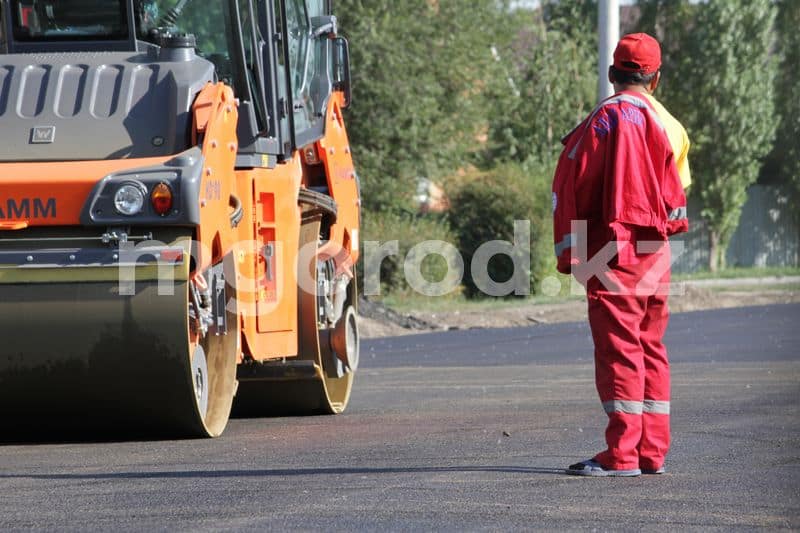 1,9 млрд тенге выделили на ремонт внутрипоселковых дорог в ЗКО