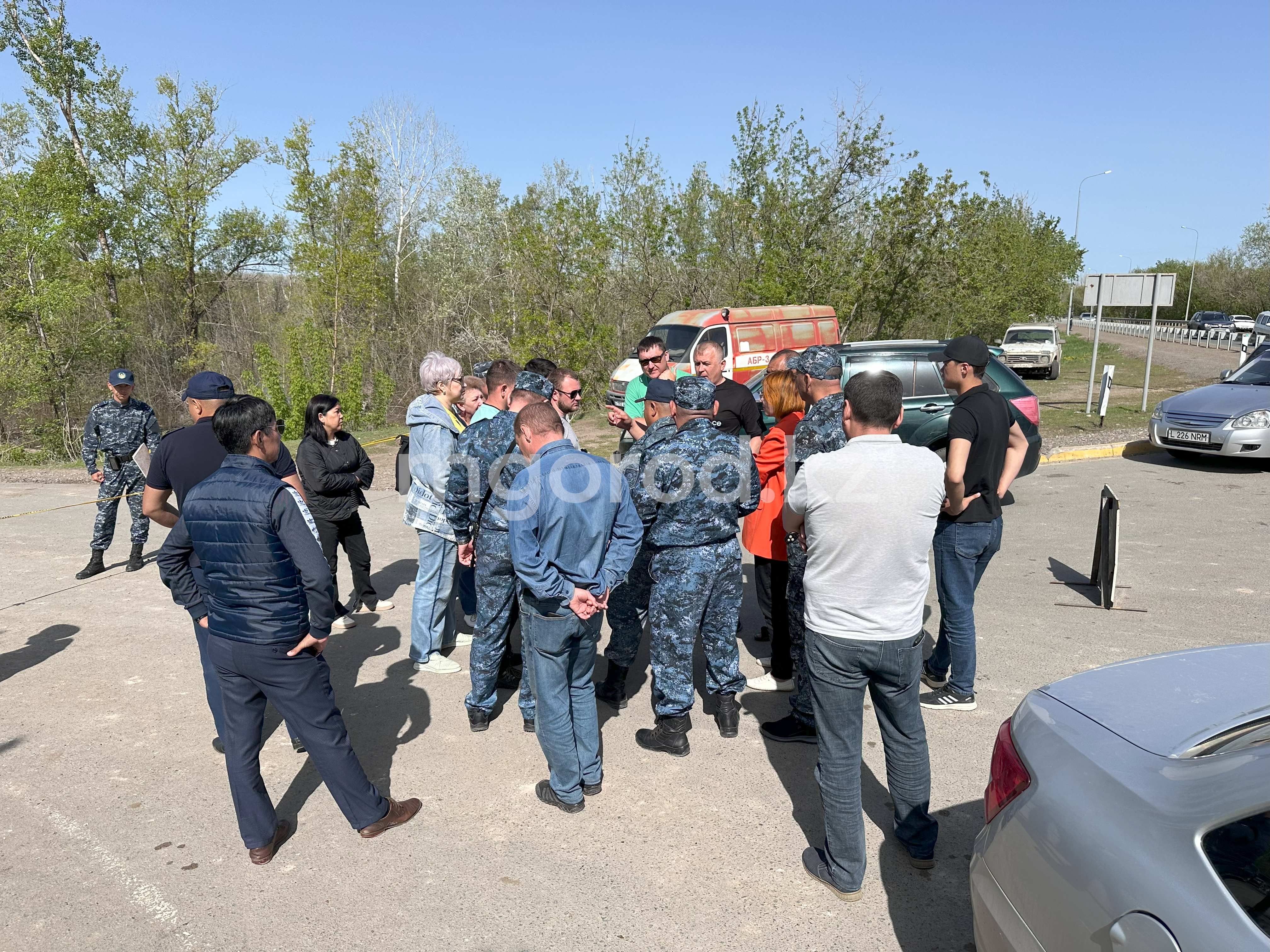 Затопленные дачи показывают владельцам с высоты птичьего полёта в Уральске