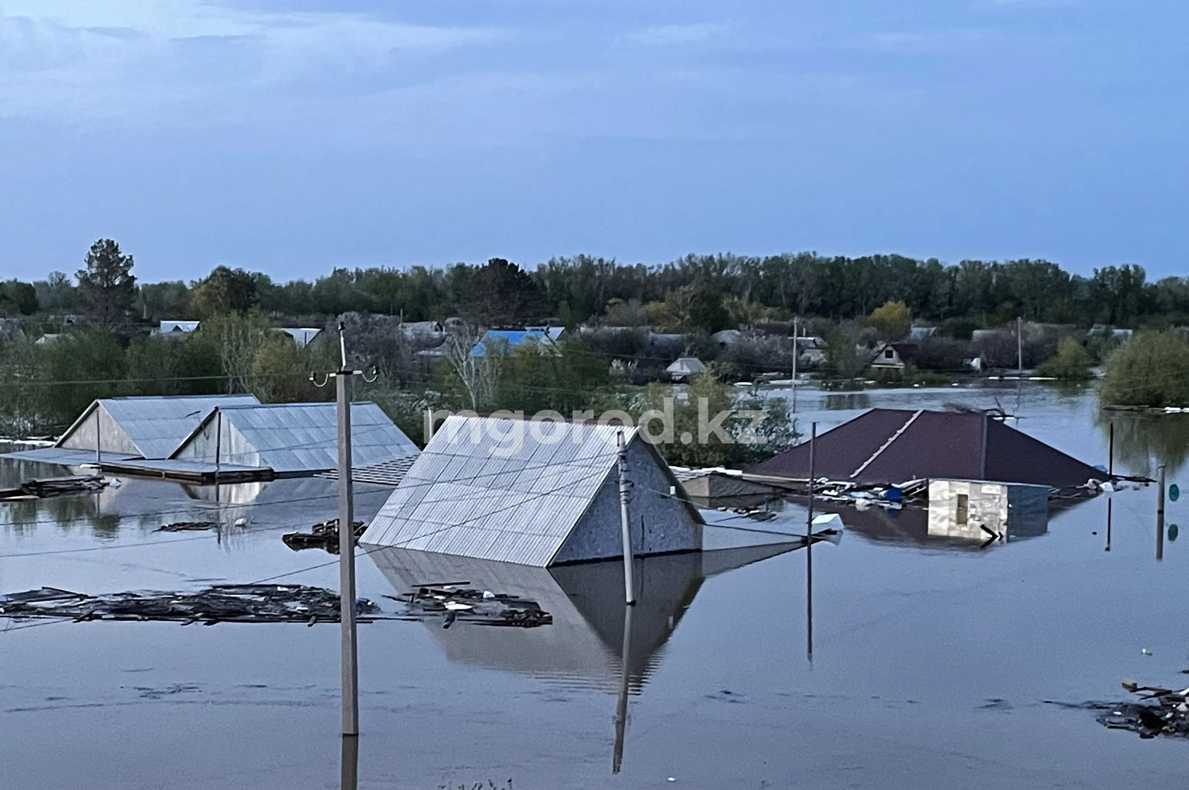 21 житель ЗКО пытался переоформить затопленный дачный дом на других людей