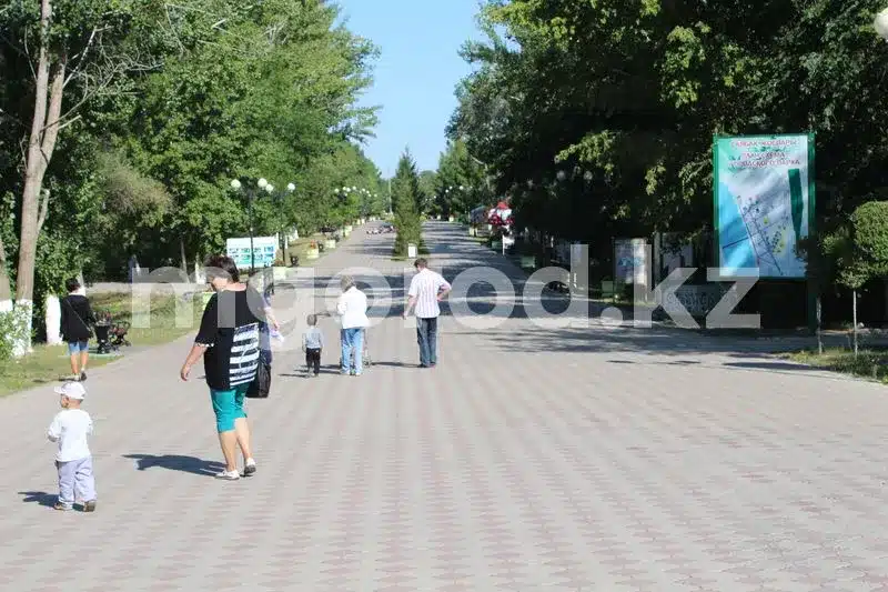 Городской парк Уральска возобновил свою работу