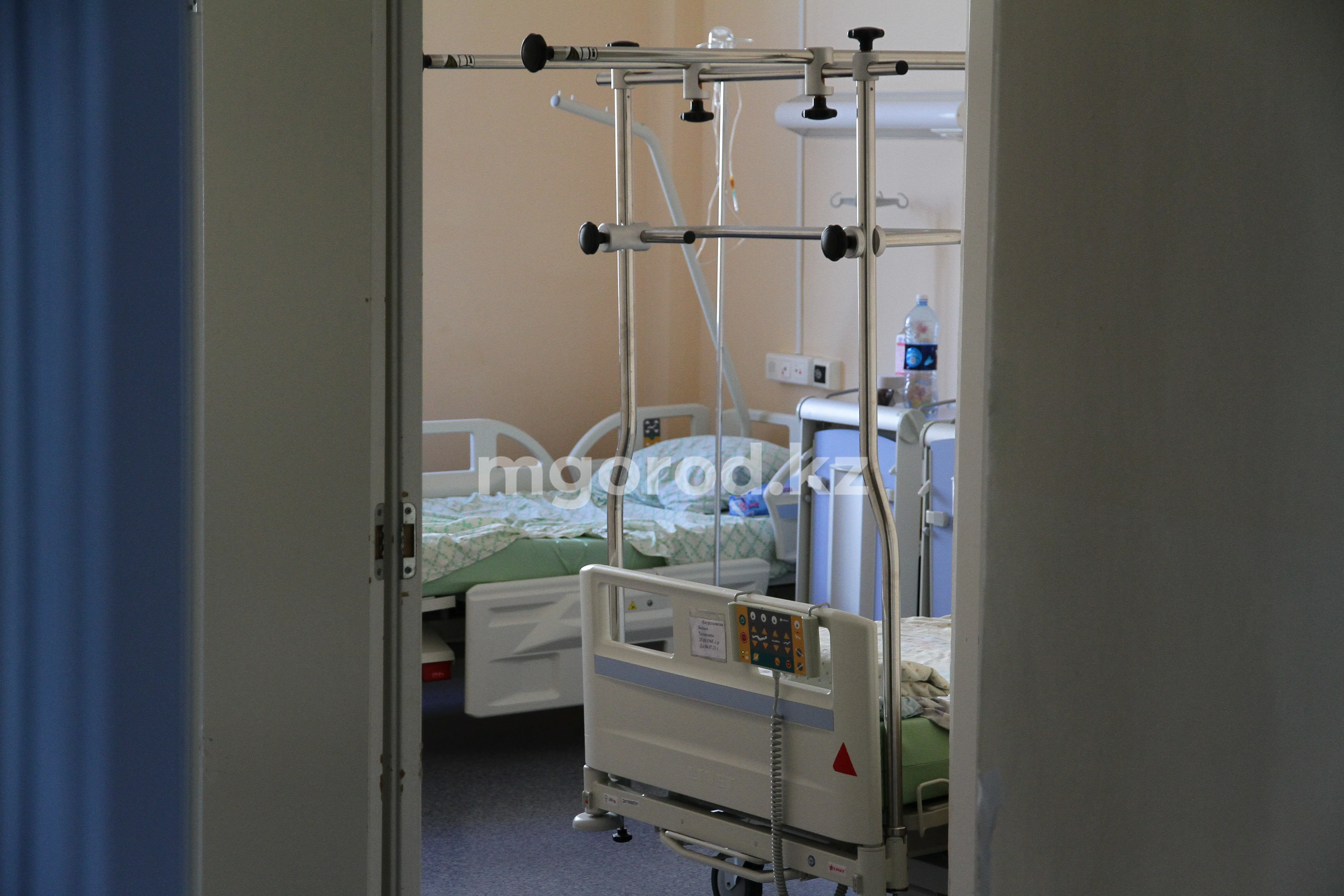 В ЗКО при родах скончалась женщина