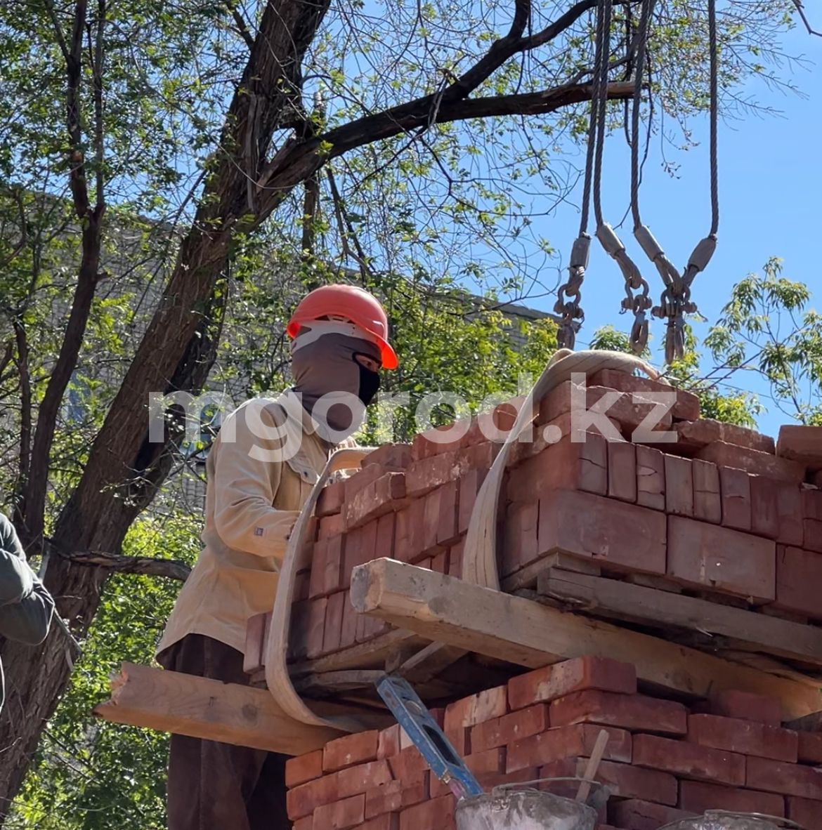 Какие самые травмоопасные профессии в Казахстане