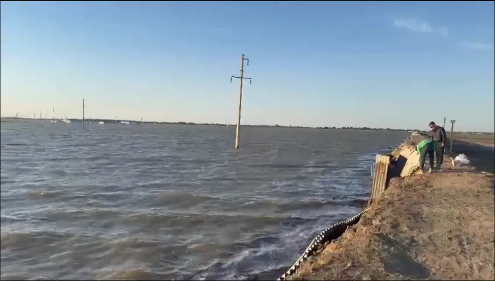 В Атырау уровень воды в Урале повысился до шести метров