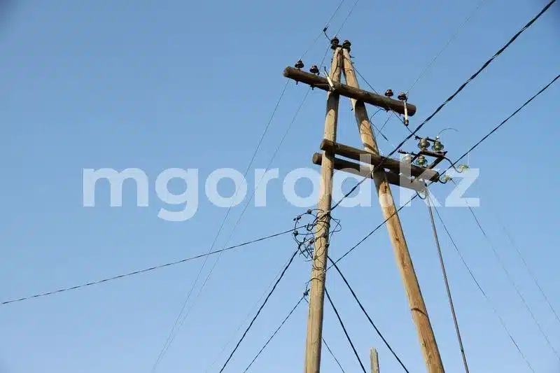 Микрорайон в Уральске остался без света из-за замыкания