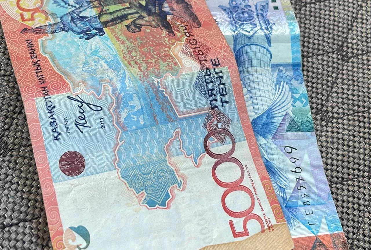 495 миллионов тенге задолжали рабочим предприятия ЗКО