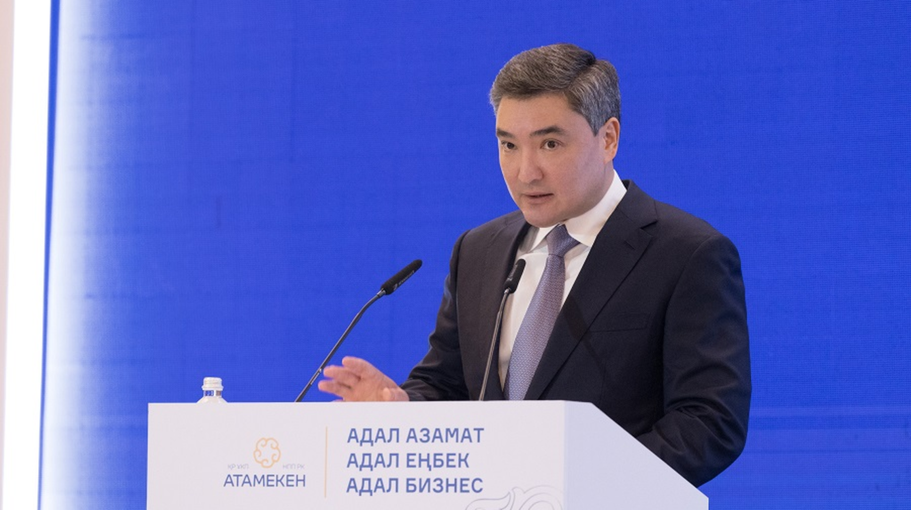 Бектенов предложил объединить усилия стран ЕАЭС для развития ИИ