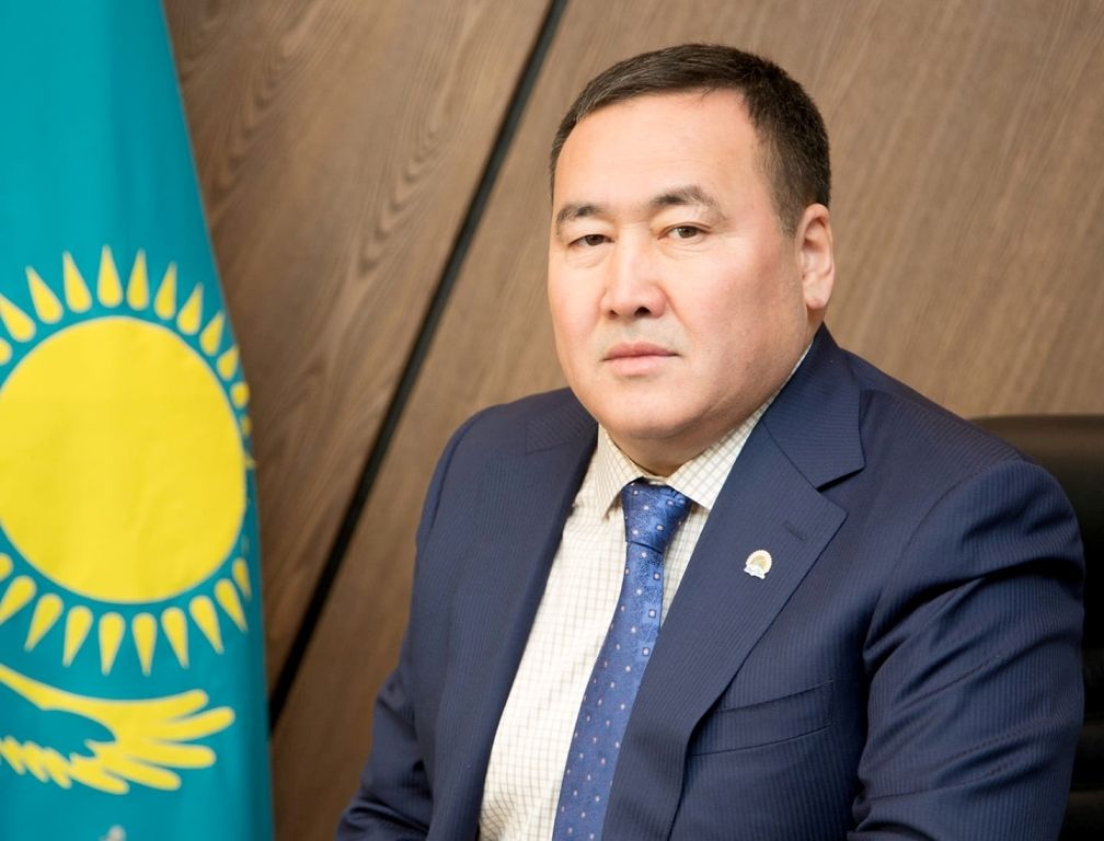 Ограничение свободы получил экс-аким Атырау за злоупотребление должностными полномочиями