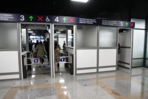 Из-за шутки про бомбу эвакуировали людей в аэропорту Атырау