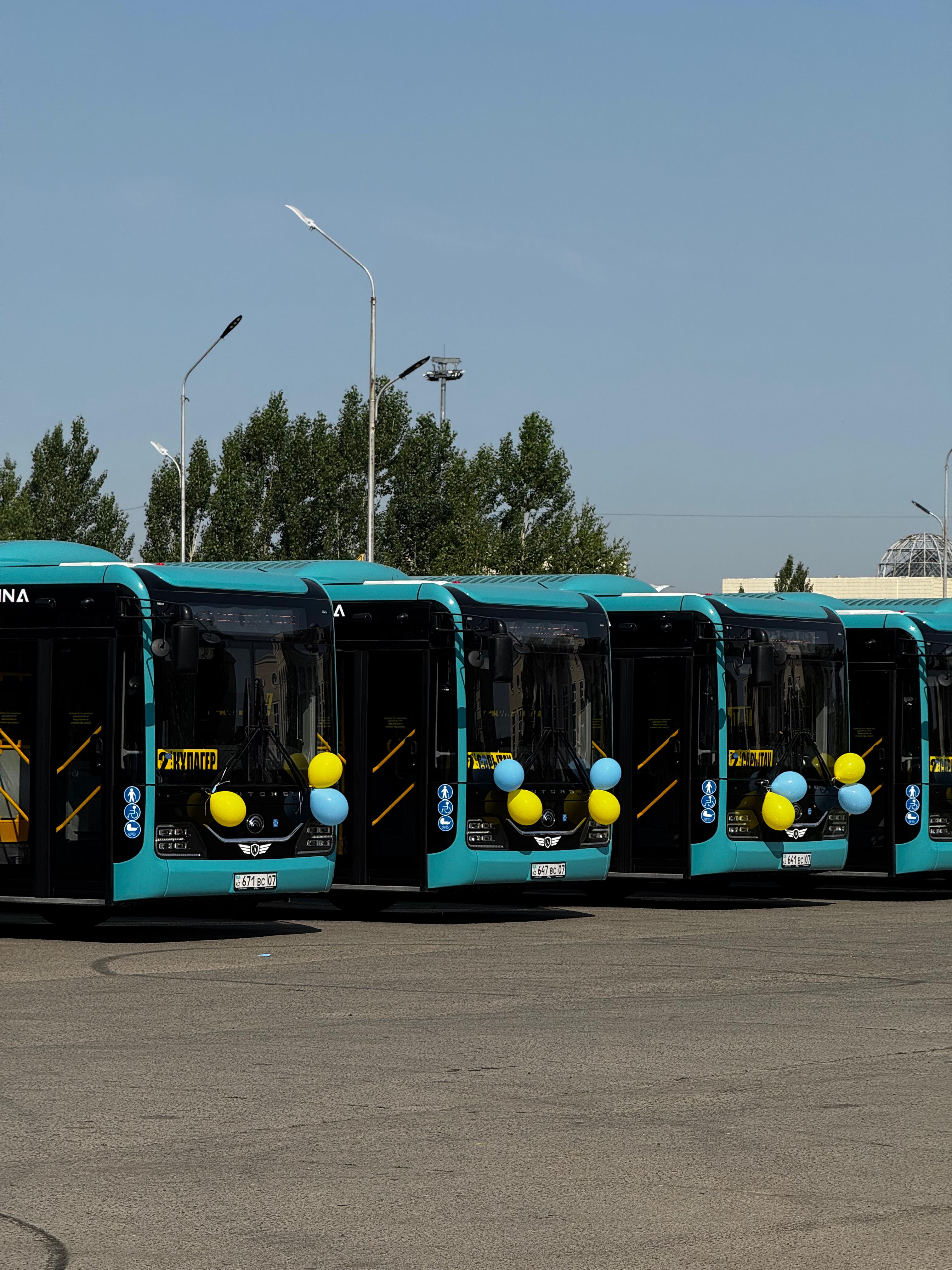 Оралда жаңа 10 автобус желіге шықты