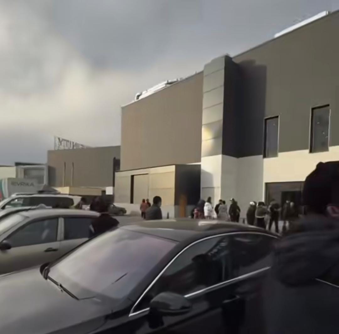 В Атырау эвакуировали посетителей Infinity Mall из-за сообщения о бомбе