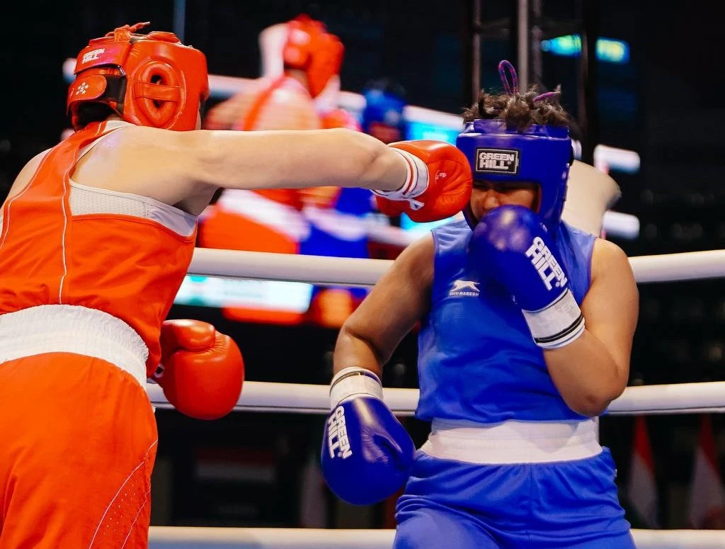 Казахстанские боксерши завоевали все золотые медали на молодежной Азиаде по боксу