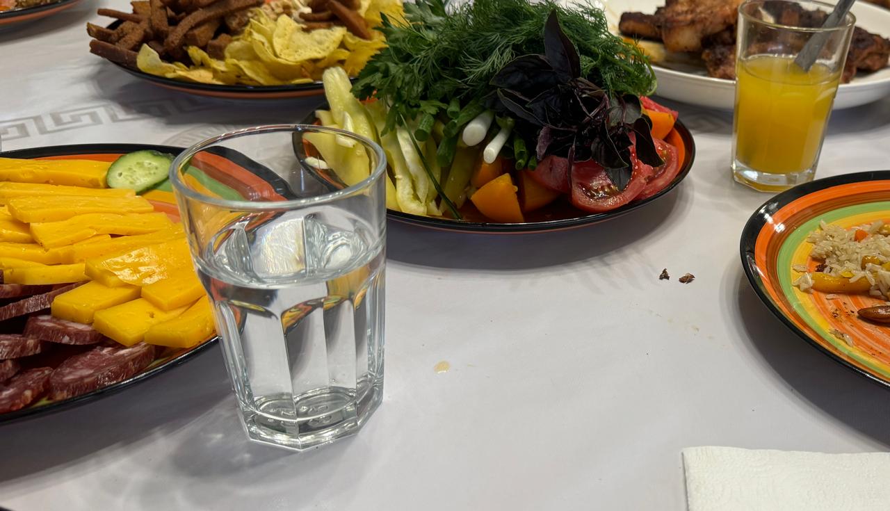 Как не опьянеть на новогоднем празднике и что делать, если уже перепил