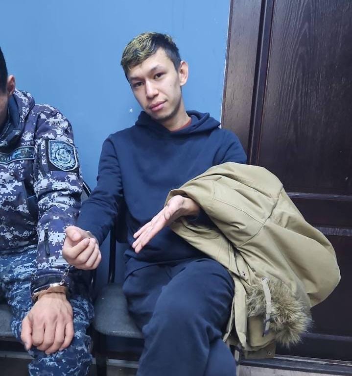 Автора сатирического блога задержали в Алматы