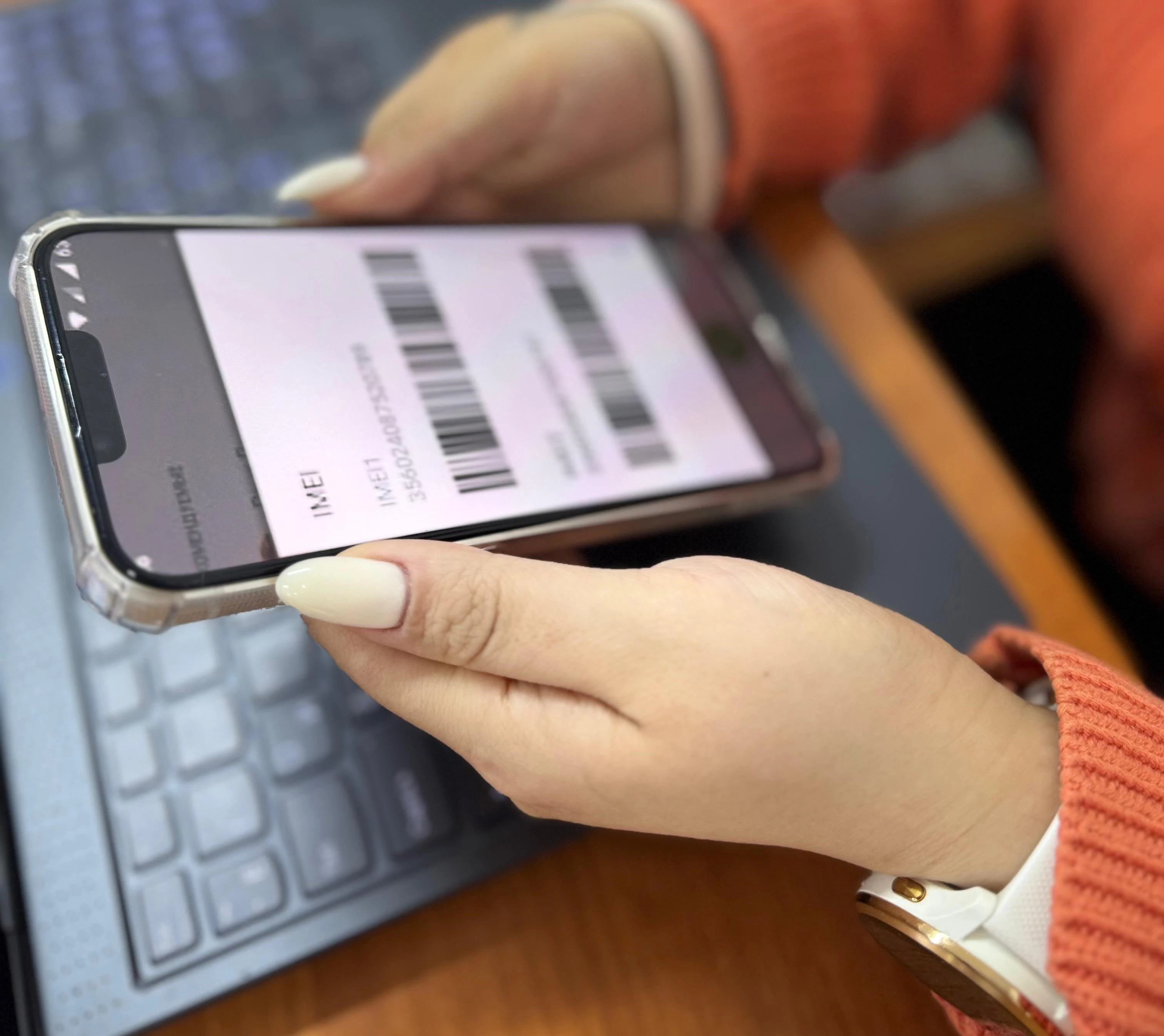 В Казахстане начнут блокировать телефоны с чужим IMEI-кодом