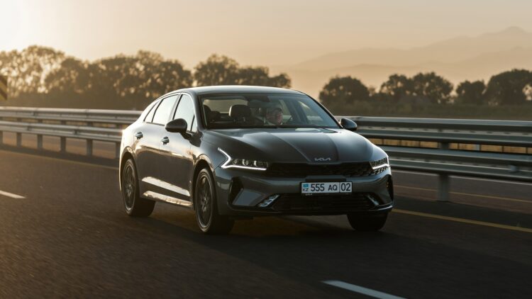 Теперь и на казахском: Kia представляет обновленную мультимедиа-систему