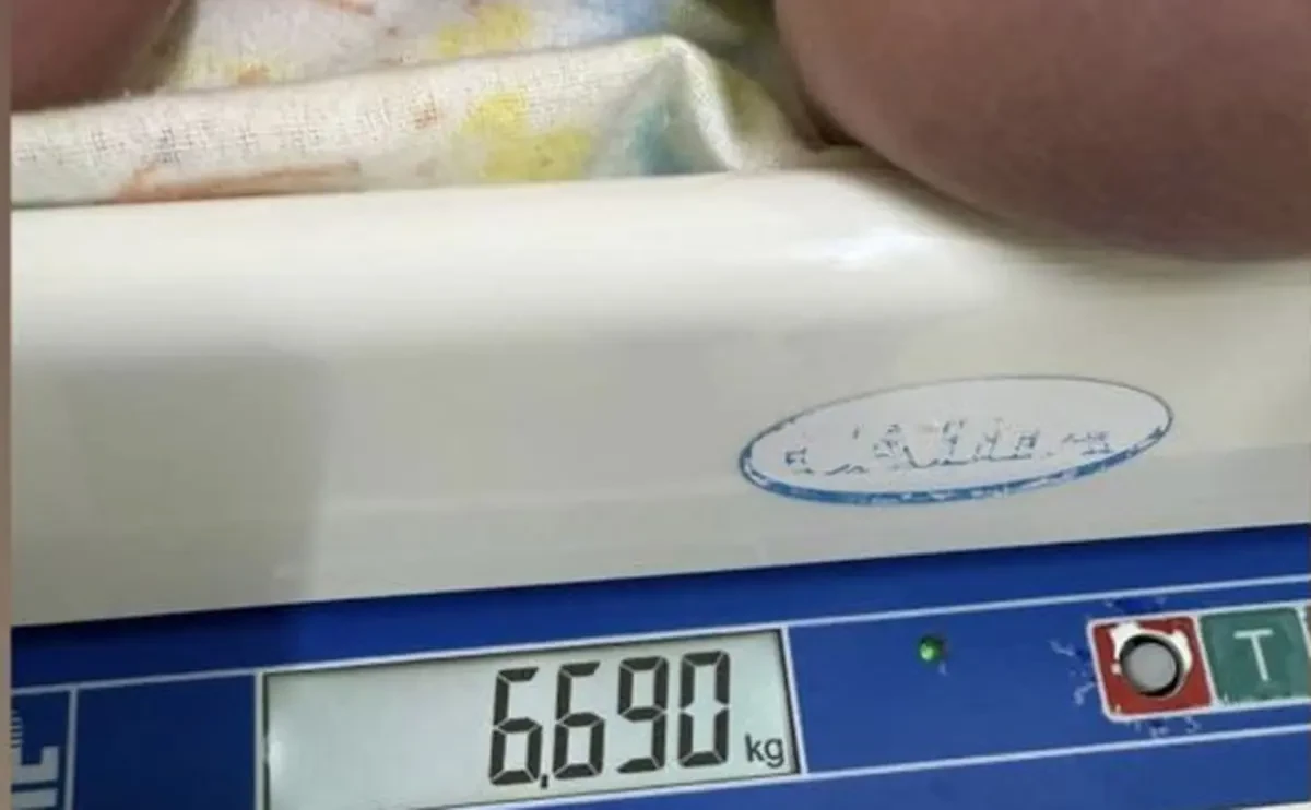 В Мангистау родилась девочка весом почти 7 килограммов