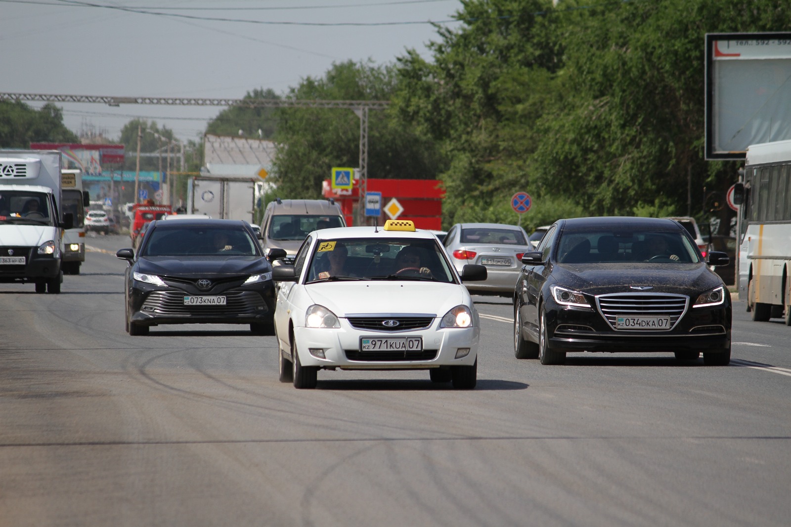 Выживший в аварии водитель обратился к автолюбителям Актюбинской области